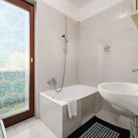 In - Istrien 51987 Appartement *