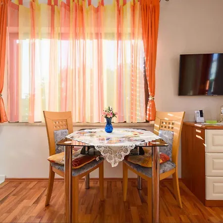 In - Istrien 51987 *